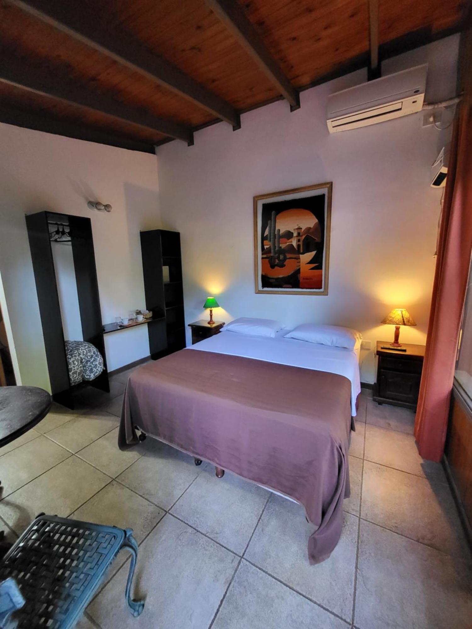 Si Mi Capitan - Cabanas & Habitaciones Puerto Iguazú Dış mekan fotoğraf