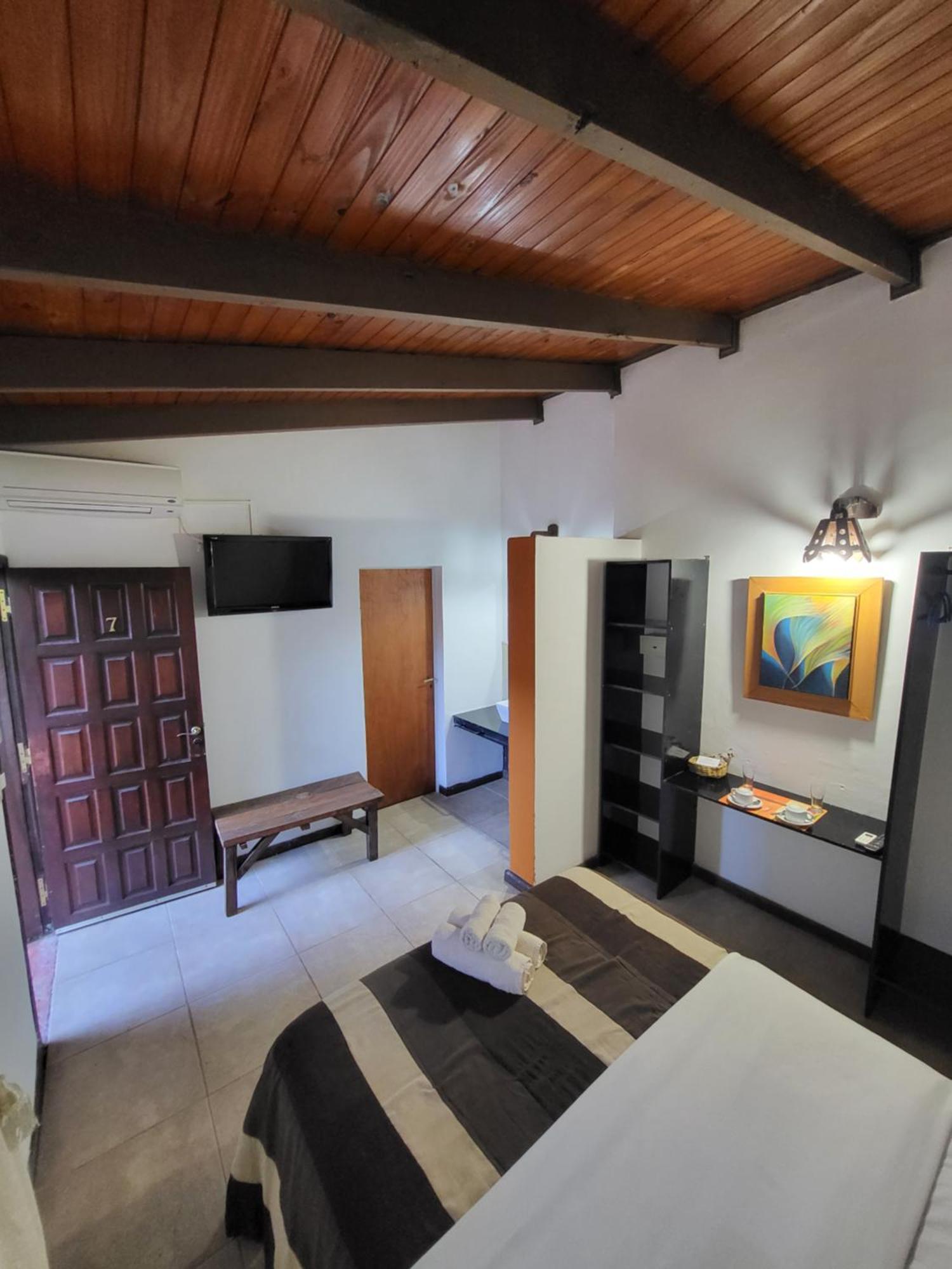 Si Mi Capitan - Cabanas & Habitaciones Puerto Iguazú Dış mekan fotoğraf