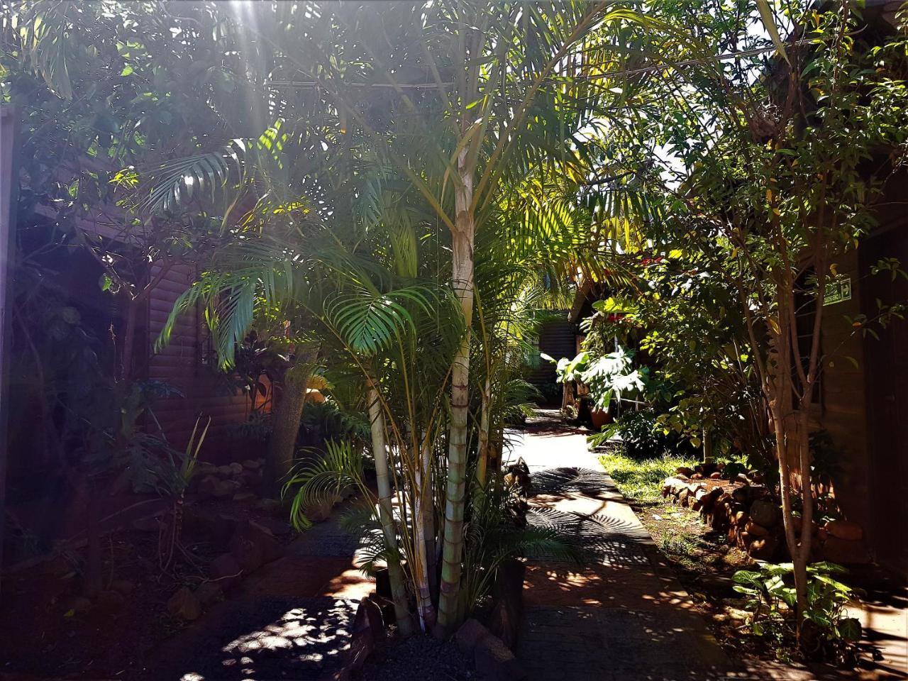 Si Mi Capitan - Cabanas & Habitaciones Puerto Iguazú Dış mekan fotoğraf