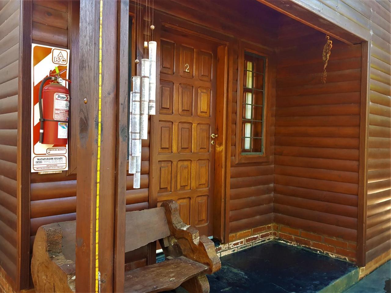 Si Mi Capitan - Cabanas & Habitaciones Puerto Iguazú Dış mekan fotoğraf