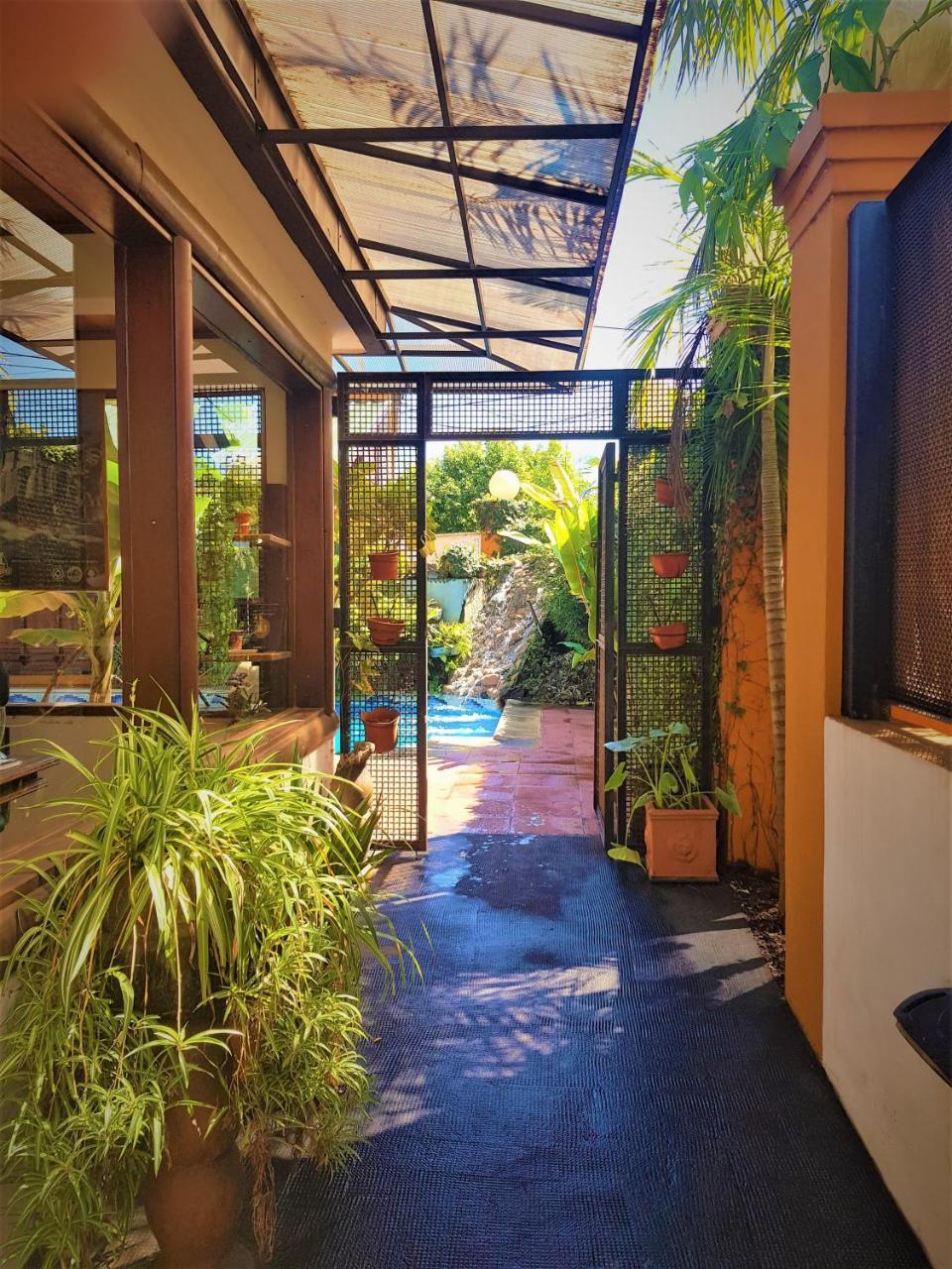 Si Mi Capitan - Cabanas & Habitaciones Puerto Iguazú Dış mekan fotoğraf