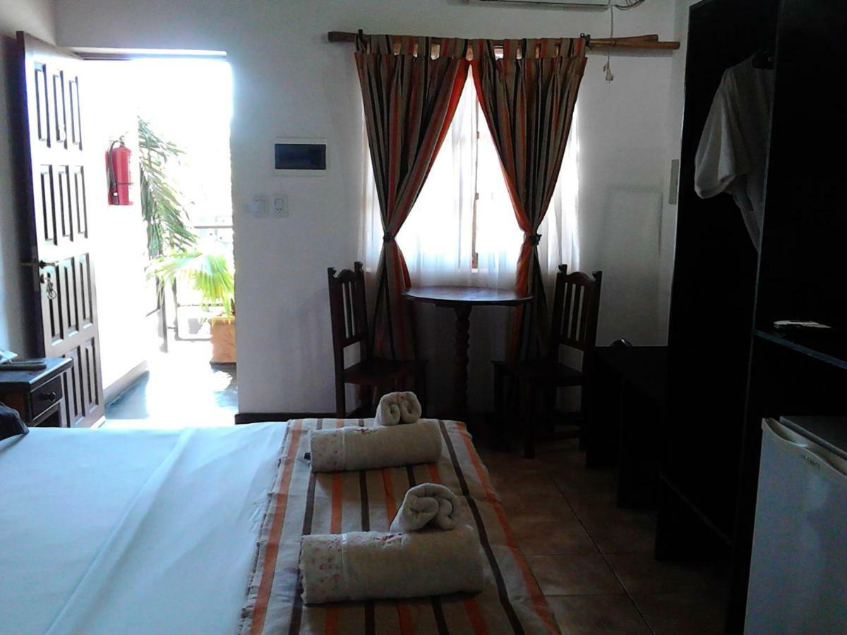 Si Mi Capitan - Cabanas & Habitaciones Puerto Iguazú Dış mekan fotoğraf